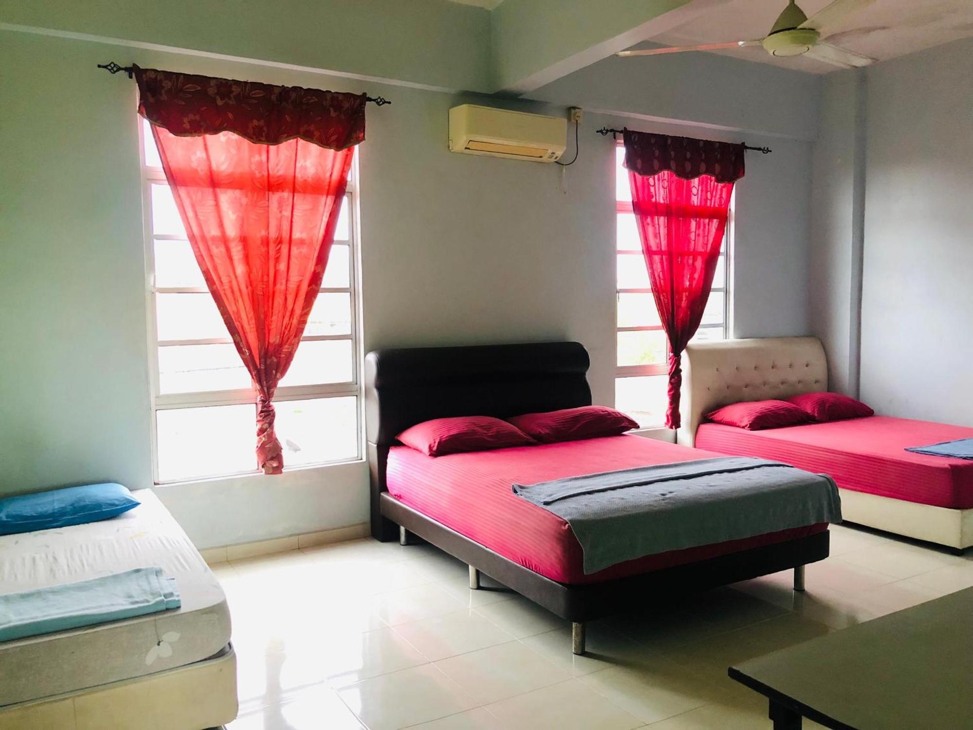 D'doa Maju Homestay *